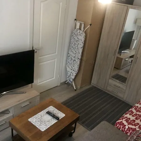 Apartment Odra 10/1-3 *